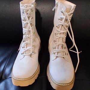 Yellow Box Beige Lace-Up Boots